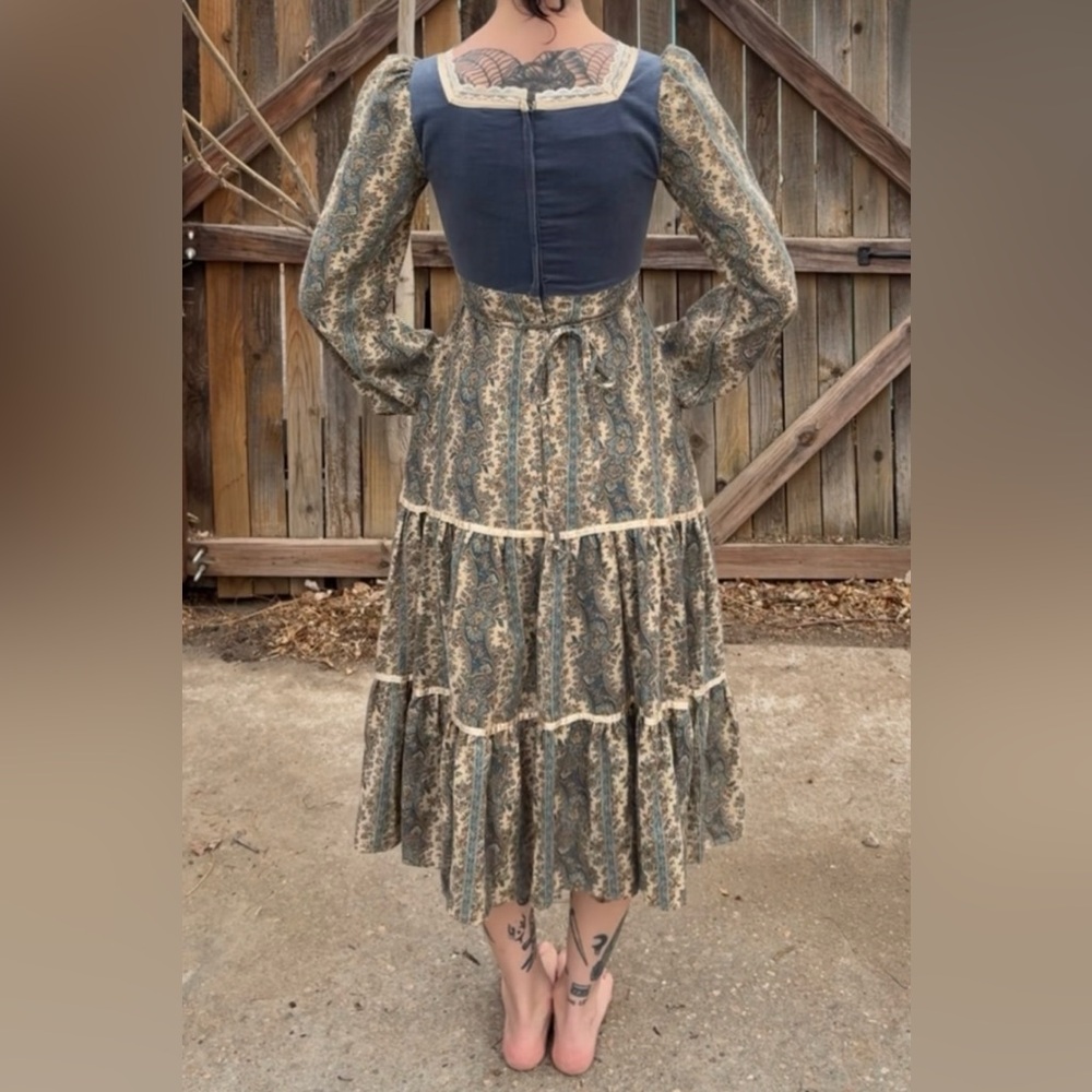 Gunne Sax Velvet and Paisley Midi Dress - Picture 4 of 4